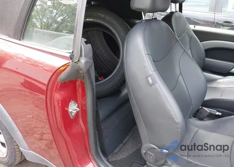 2007 Mini Cooper из США, поврежденный, VIN WMWRF33507TF66764